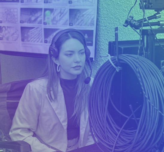 Vanessa Medrano, a Mexican director of northern origin, is a visionary in the audiovisual world with multiple awards and participation in film festivals